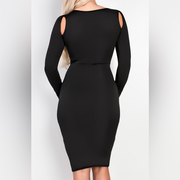 iKrush Fern Cut-Out Bodycon Dress in Black ❌(SOLD)❌ - Picture 4 of 7